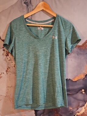 Under Armour Women's Teal Heather V-Neck Performance Tee